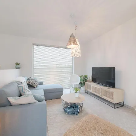 Vakantiehuis Bredunepark With Parking By Interhome *