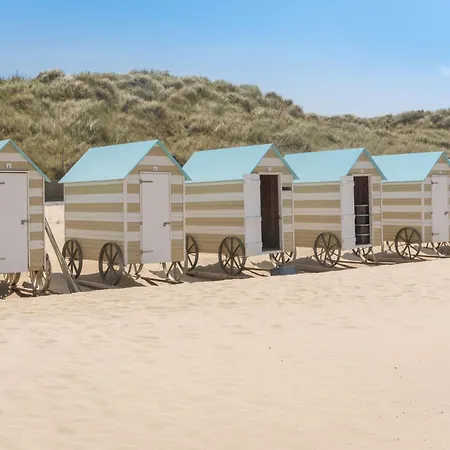 Vakantiehuis Bredunepark With Parking By Interhome Bredene